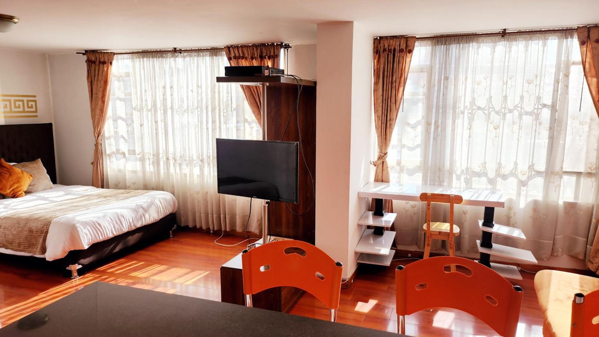Oporto 83 Hotel Bogota Bagian luar foto